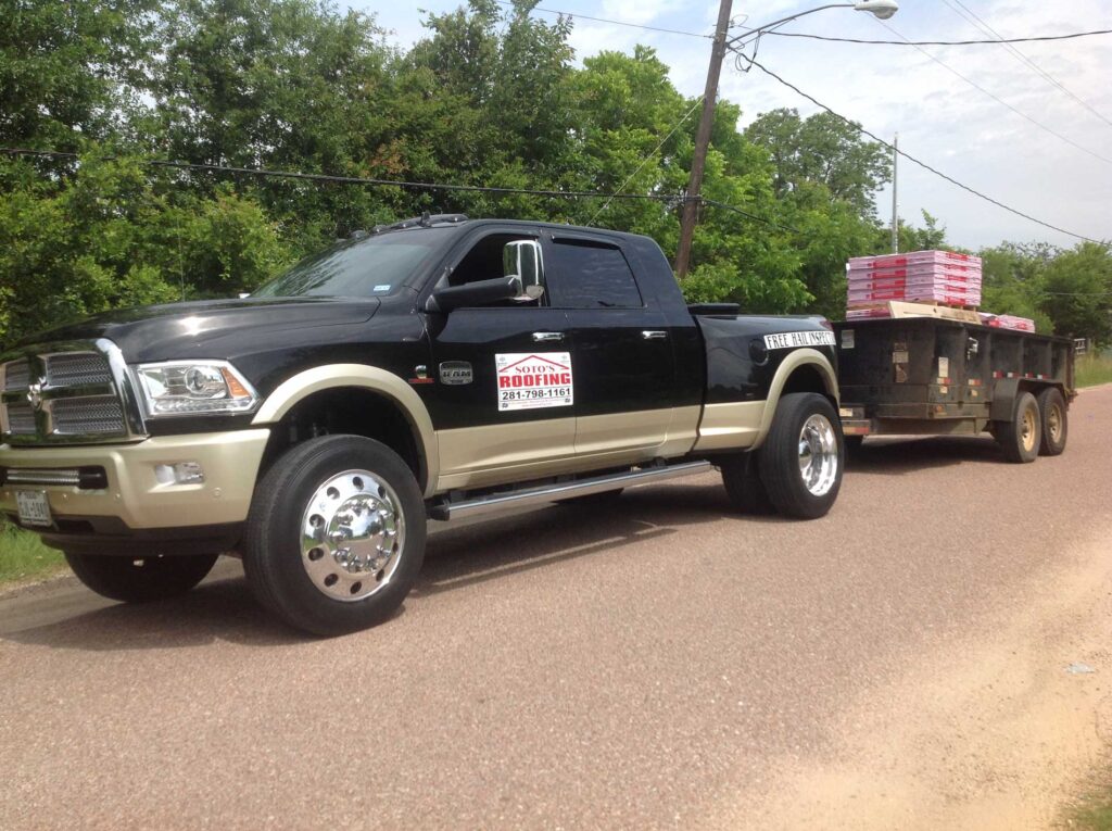 Soto’s Roofing Van
